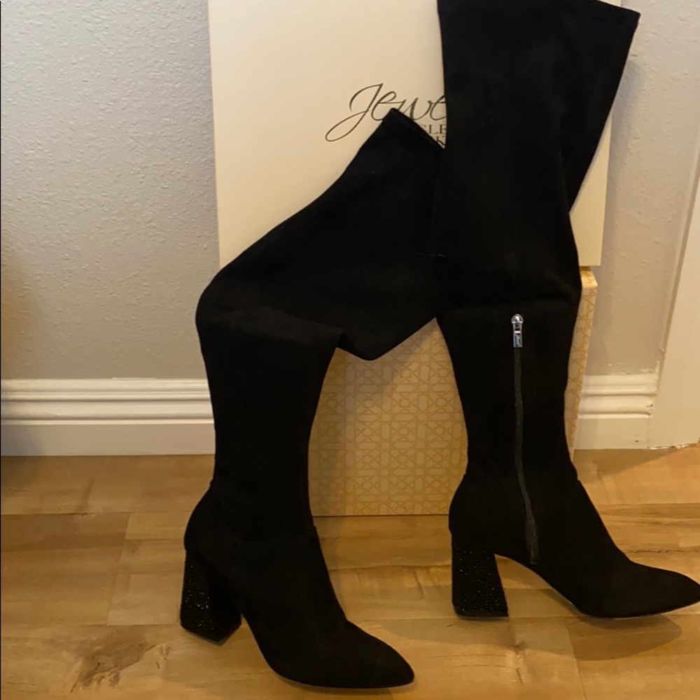 Badgley Mischka Evalina Knee High Boot